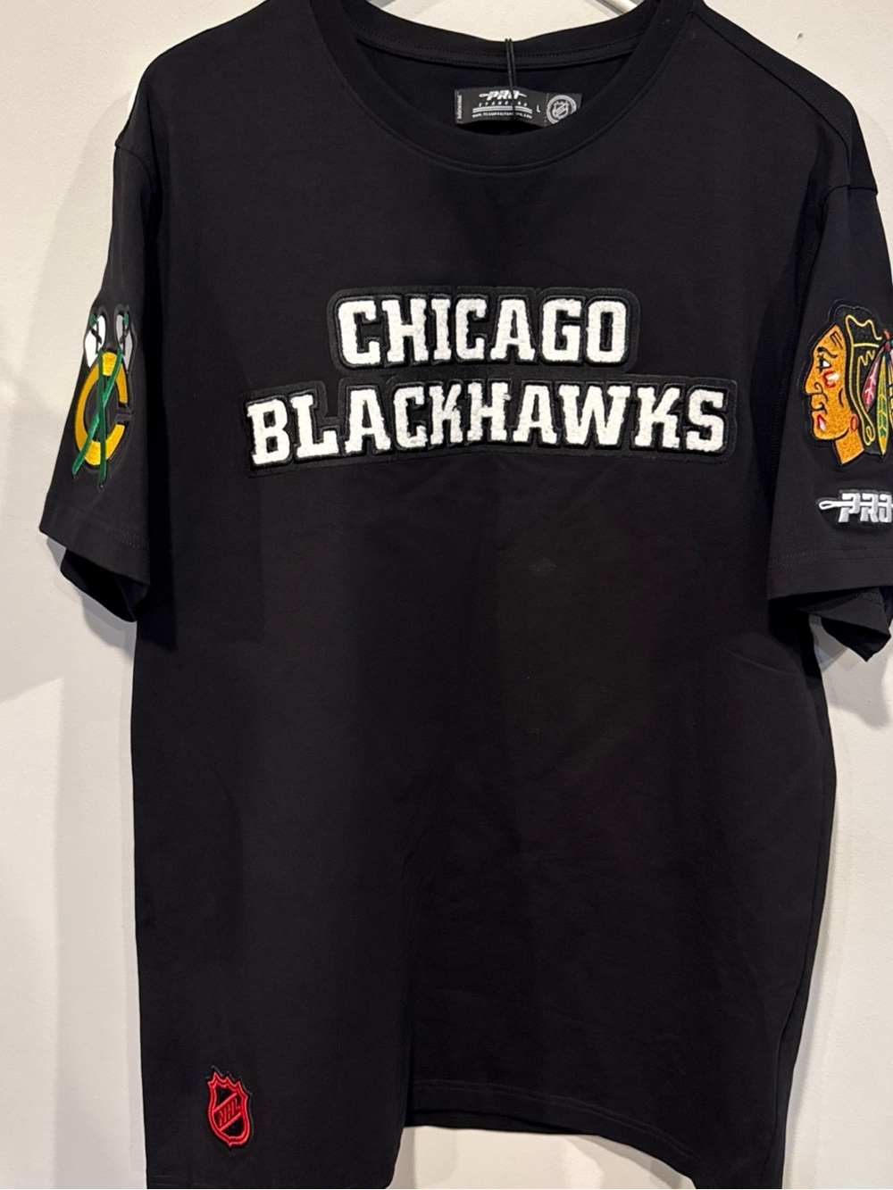 Tano Black Chicago Blackhawks Patch Logo Short Sleeve Tee